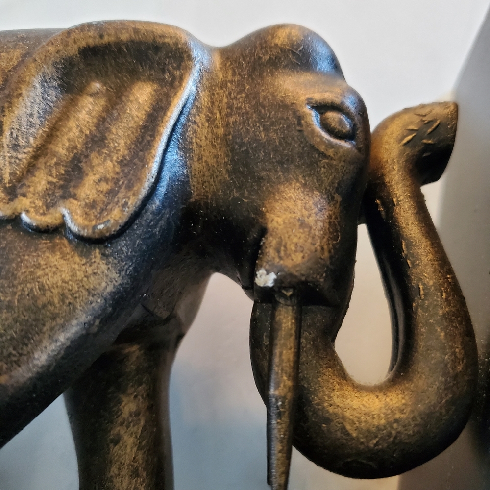 Elephant Bookends by Bellaa - Picture 6 of 14